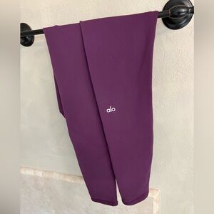 ALO Yoga women’s Plum Full Length Leggings